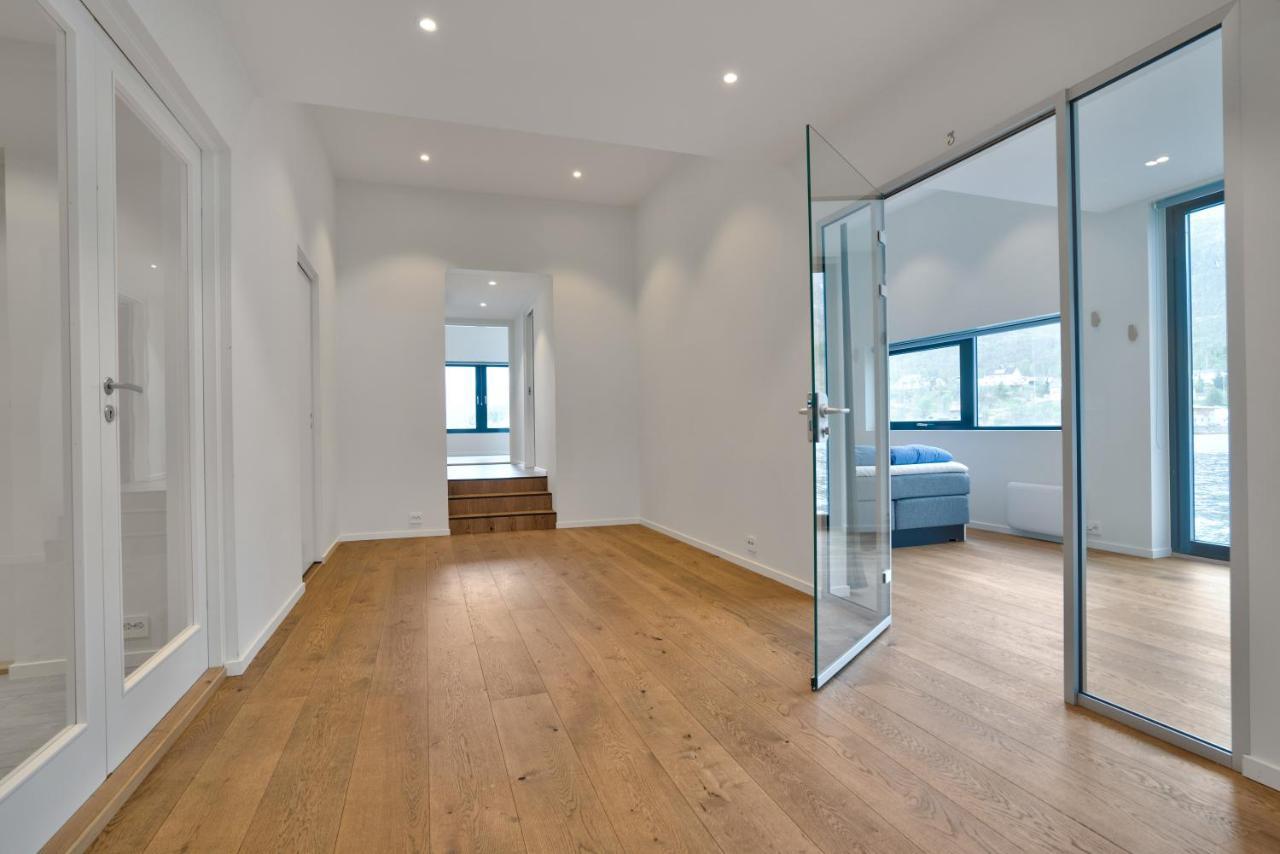 Volda Floating Home Kvaloya Bagian luar foto